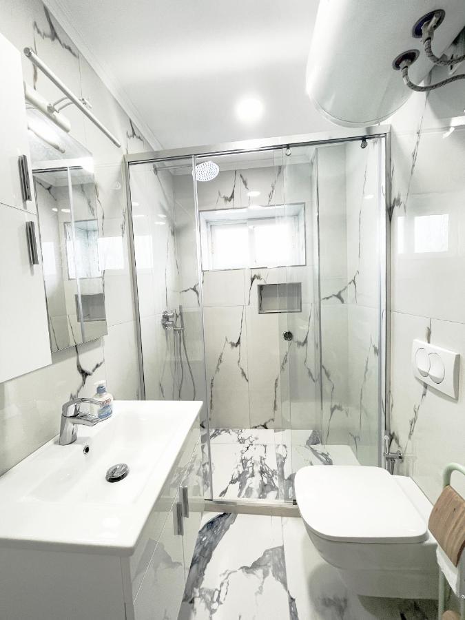 Peace Apartments Durres Ngoại thất bức ảnh